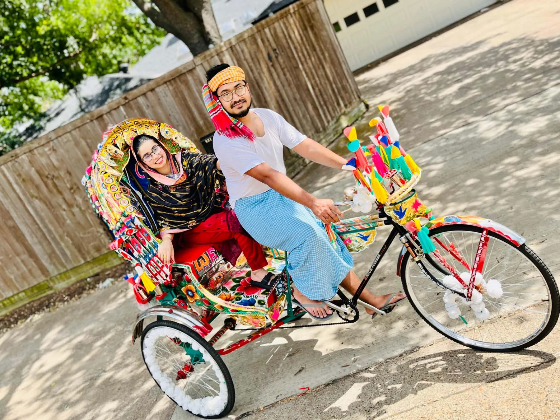 Young guests with the Royal Rickshaw DFW rickshaw